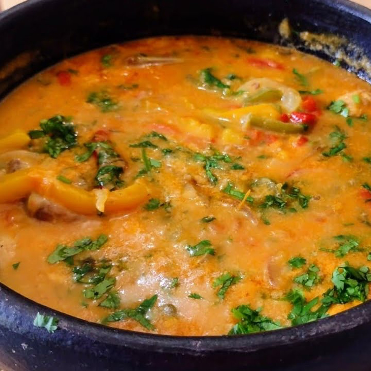 Moqueca de Pescado com Açaí